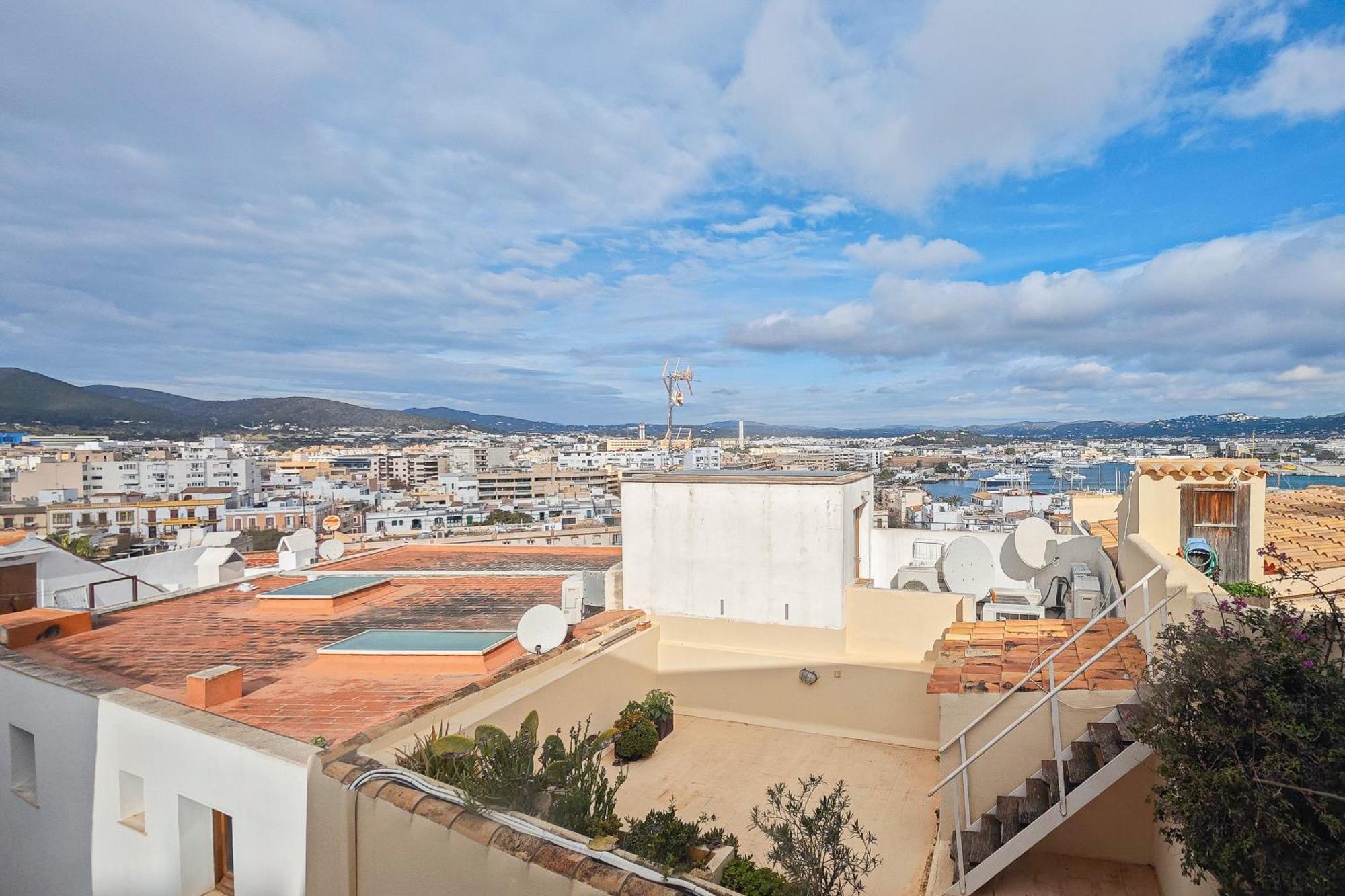 Navila Estudio En La Piscina Ibiza stad Exteriör bild